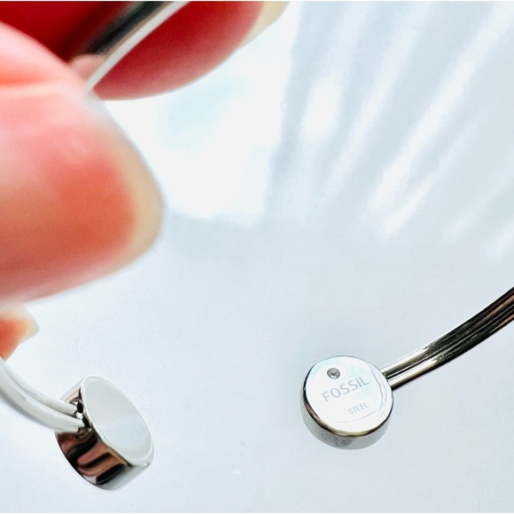 3/$30⚡️Fossil Crystalized Open Cuff Bracelet Stainless Steel - Picture 5 of 5